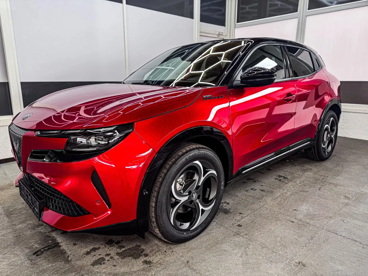 Alfa Romeo Junior SPORT SPECIALE DCT ACC MATRIX NAVI KEYLESS 1.2 ... Rot - 1