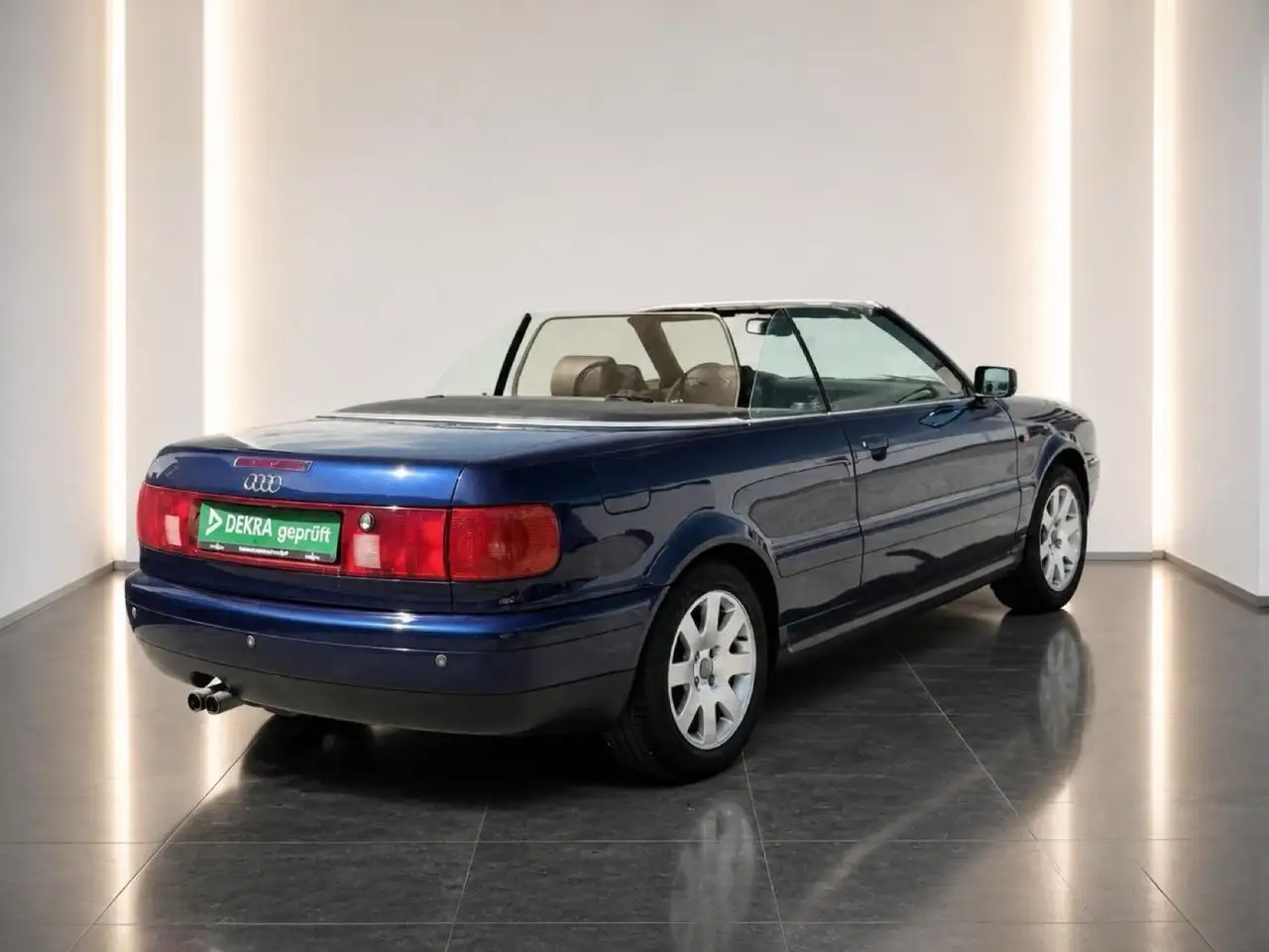 Audi 80 2,6 Cabrio/1.Hand/LEDER/XENON/SHZ/KLIMa, foto 7