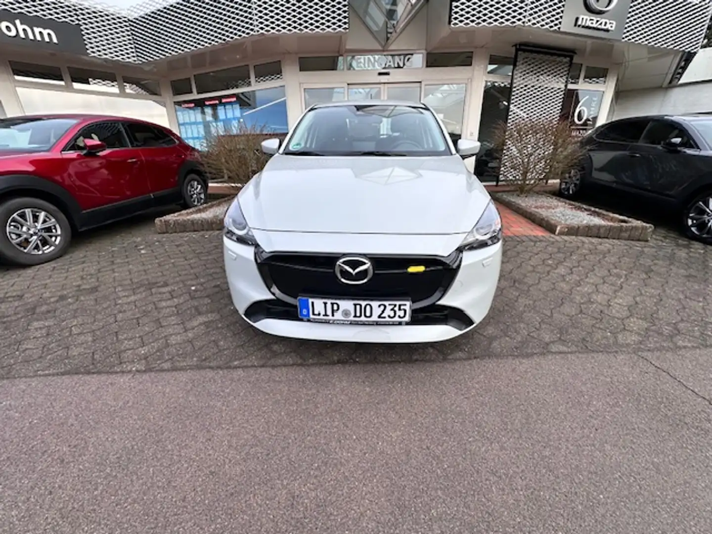 Mazda 2 1.5L e-SKYACTIV G  CENTER-LINE CONV Blanc - 1