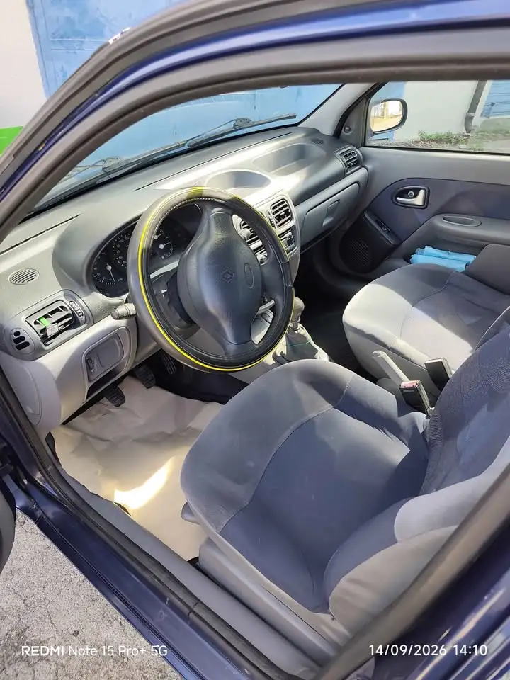 Renault Clio 1999, foto 3
