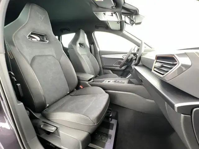 Cupra Formentor view 9
