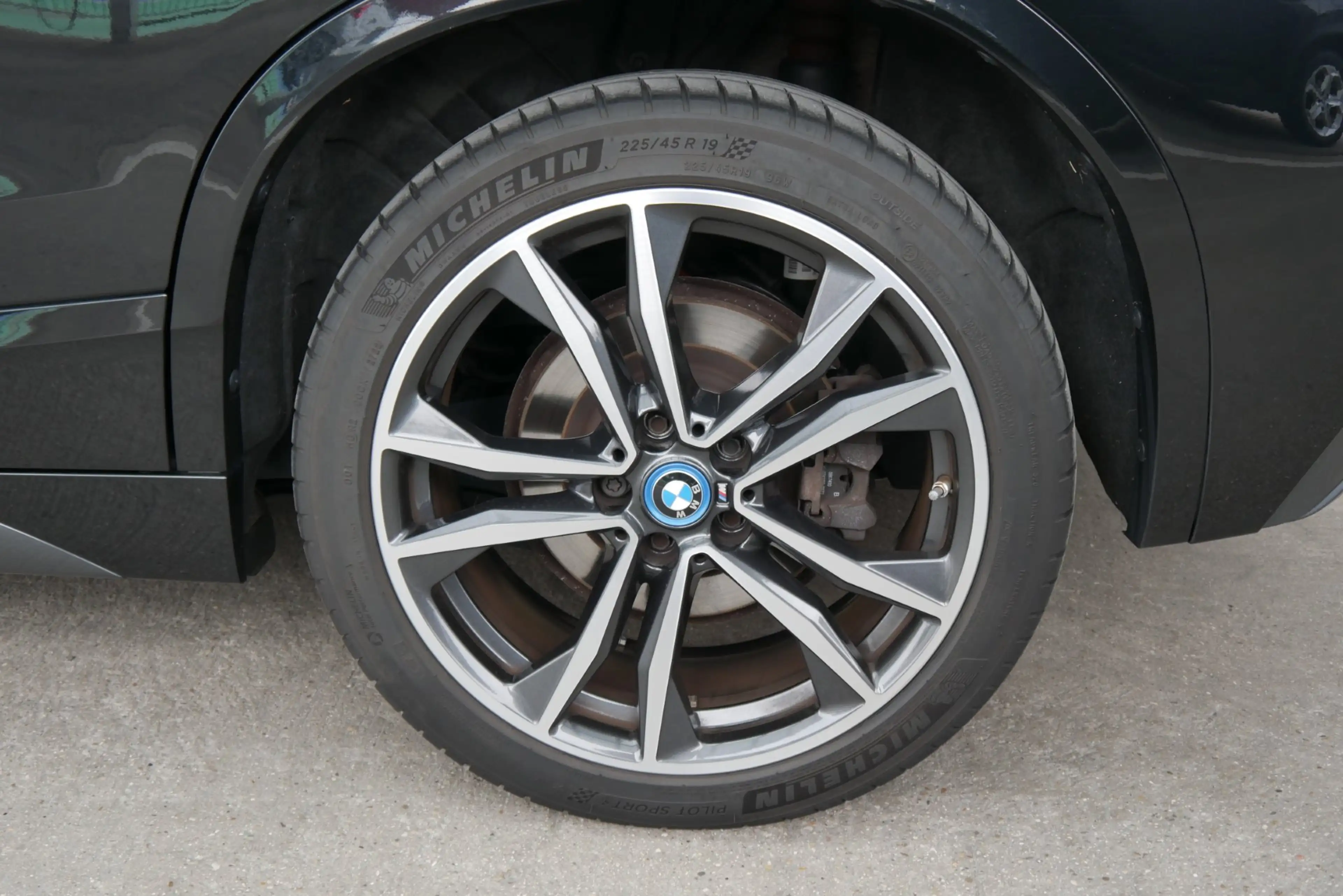 BMW X2 xDrive25e *M-Sport/ACC/M-Sitz/Navi-Pro/LED/Lenkradhzg./RFK* — photo 4