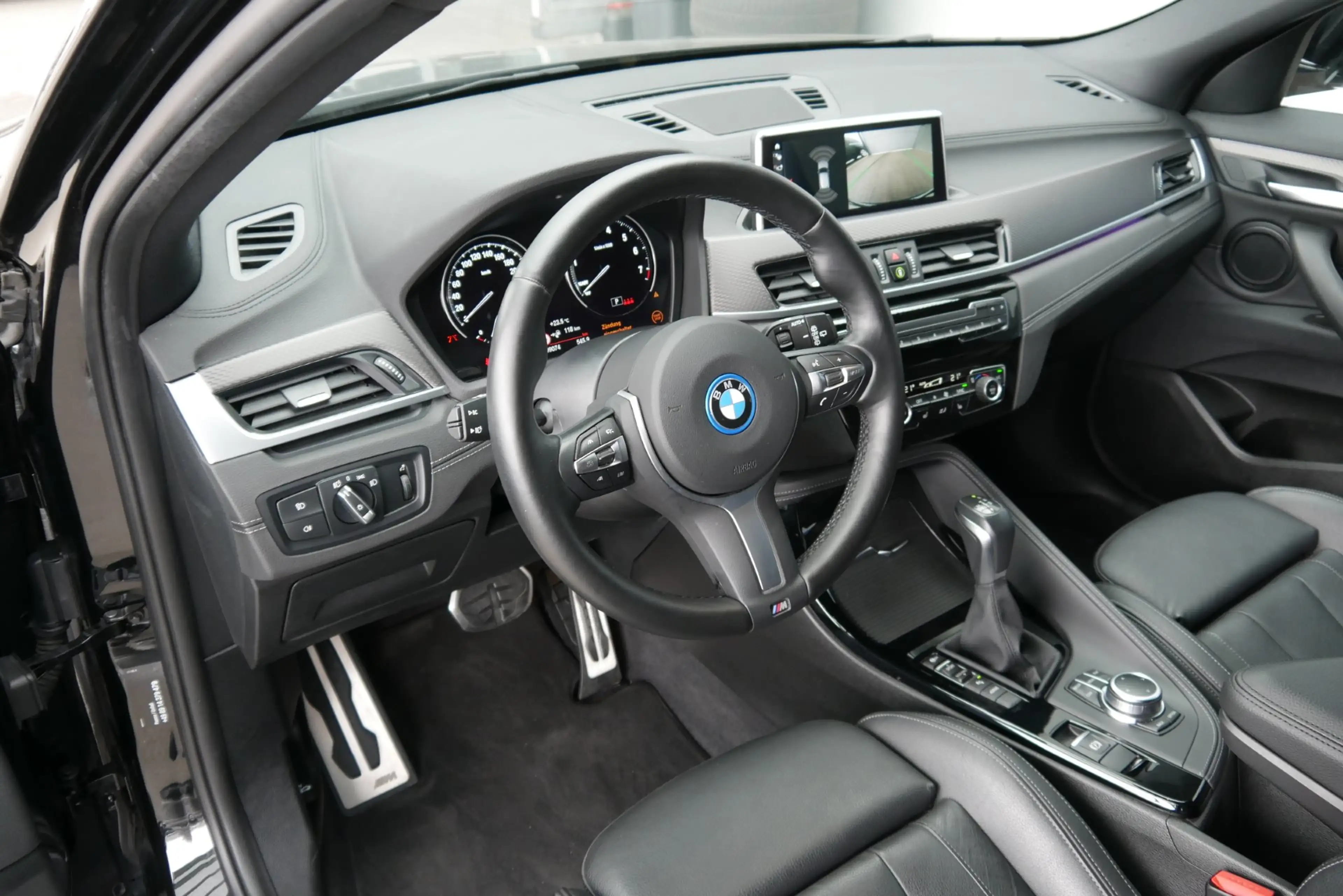 BMW X2 xDrive25e *M-Sport/ACC/M-Sitz/Navi-Pro/LED/Lenkradhzg./RFK* — photo 10