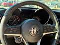 Alfa Romeo Giulia 2,2 150 MT RWD Super Weiß - thumbnail 13