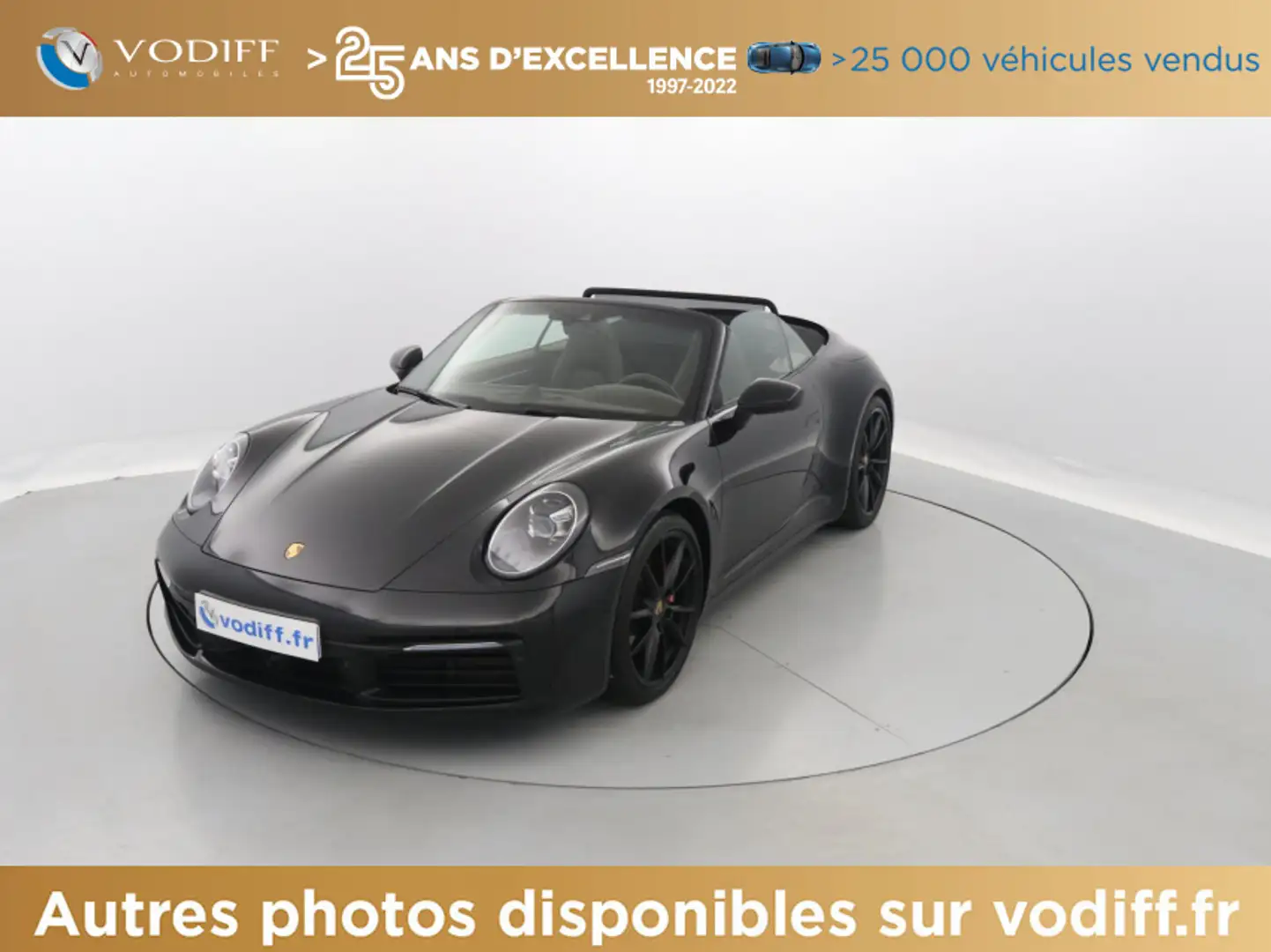 Porsche 992 CARRERA 4S CABRIOLET 450 CV PDK Schwarz - 1