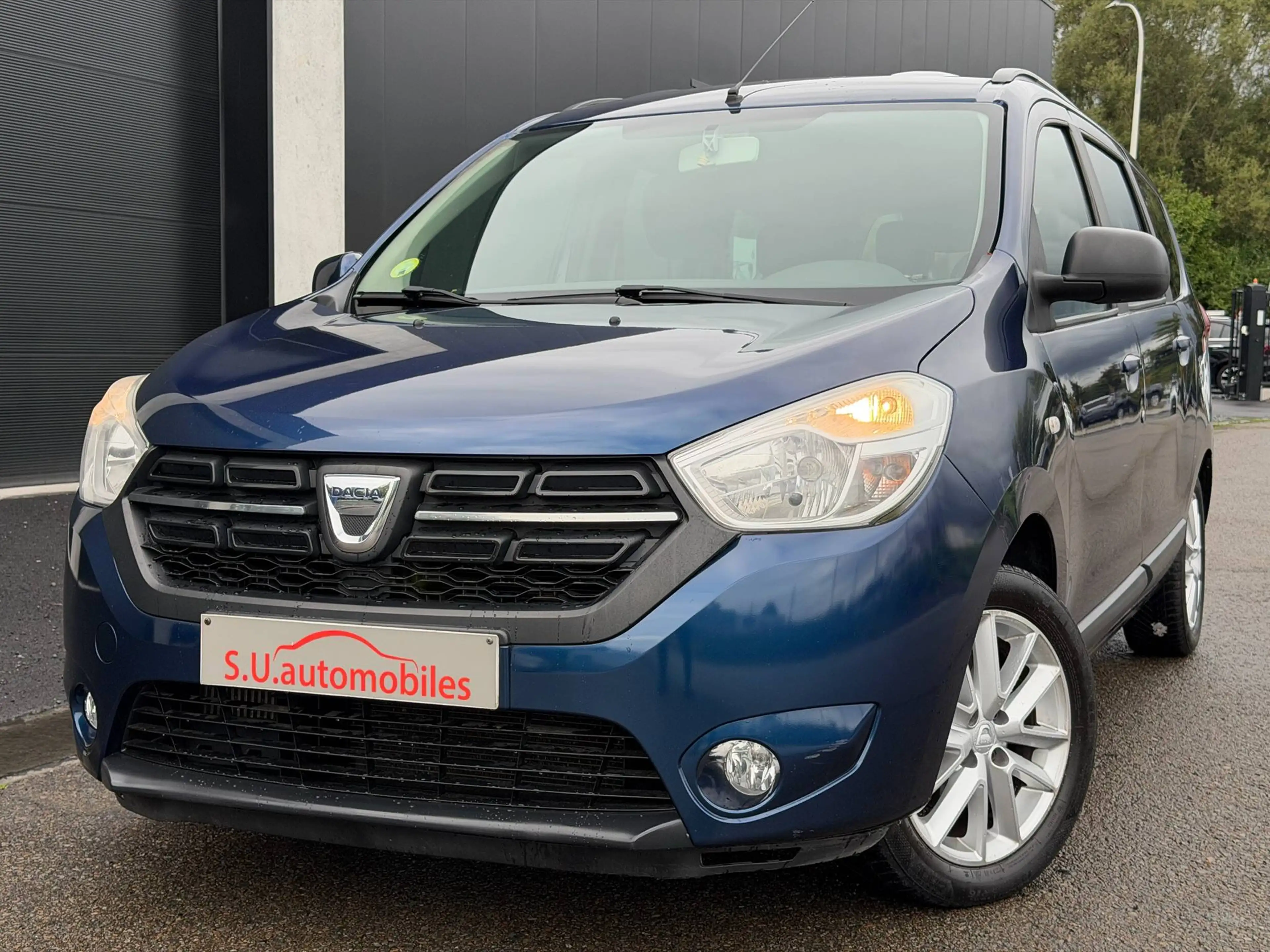 Dacia Lodgy 1.5 dCi 110 Anniversary Clim/Cruise/Jantes/GAR12 Mois