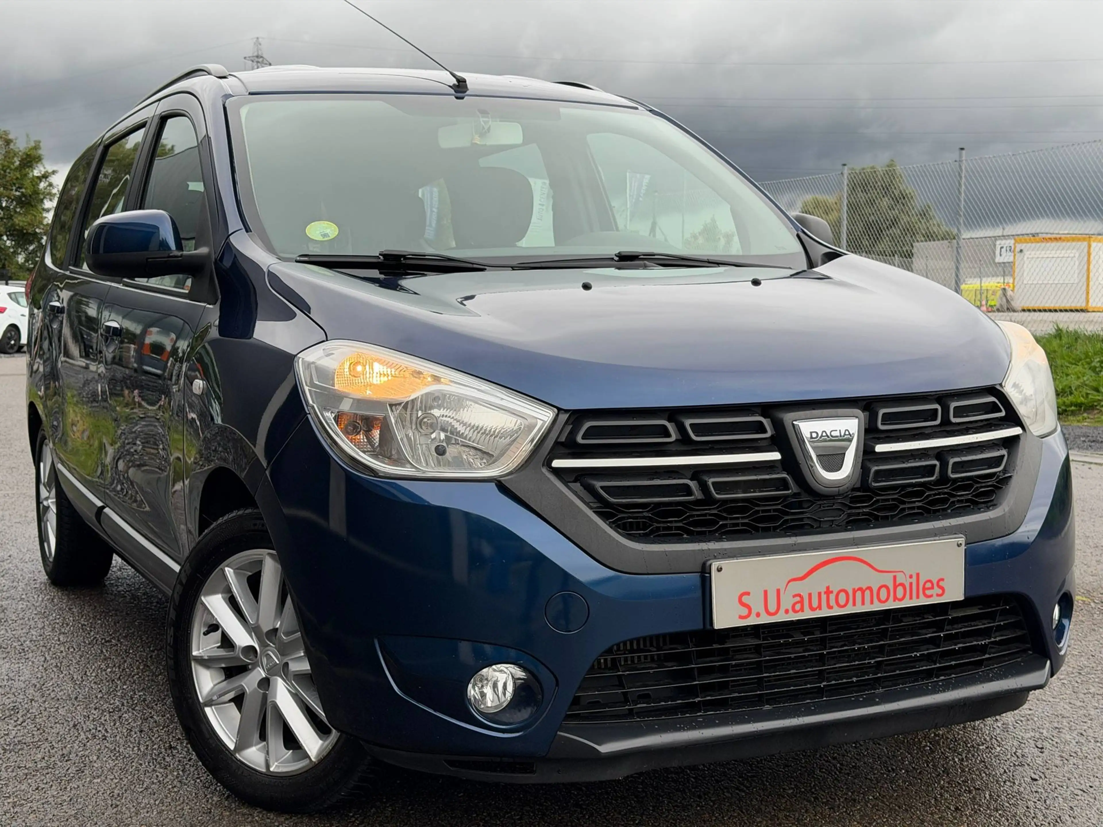 Dacia Lodgy 1.5 dCi 110 Anniversary Clim/Cruise/Jantes/GAR12 Mois — photo 3