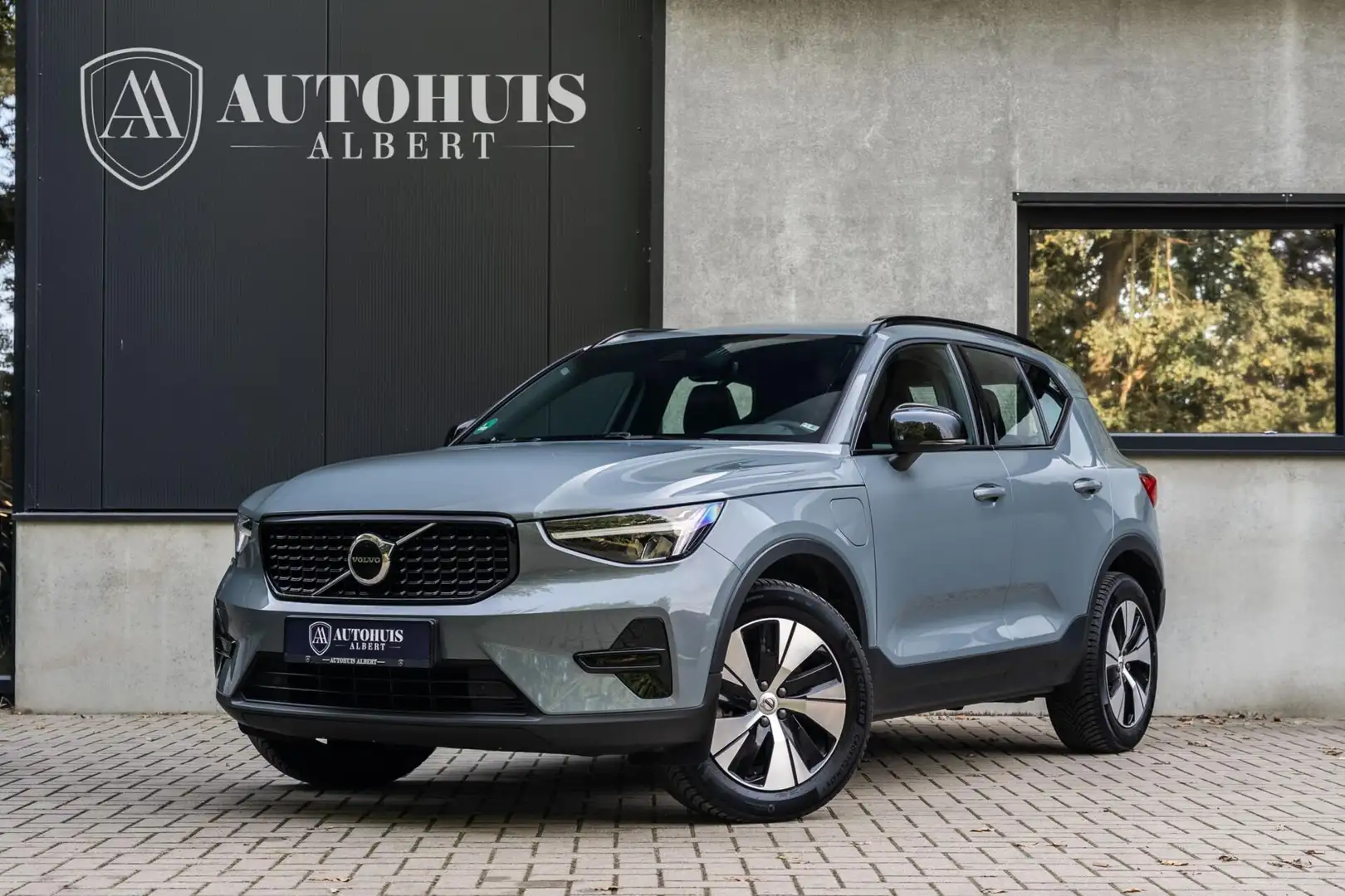 Volvo XC40 1.5 T4 Recharge Plus Dark H&K Thunder Grey Memory Grigio - 1