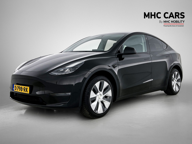 Tesla Model Y Long Range AWD 75 kWh | Navi | Clima | Leder |