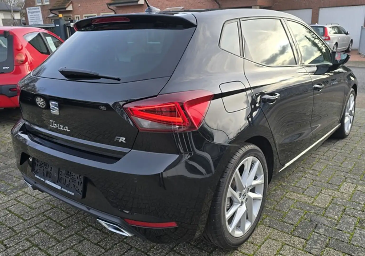 SEAT Ibiza FR Navi+Kamera+Led usw... Noir - 1