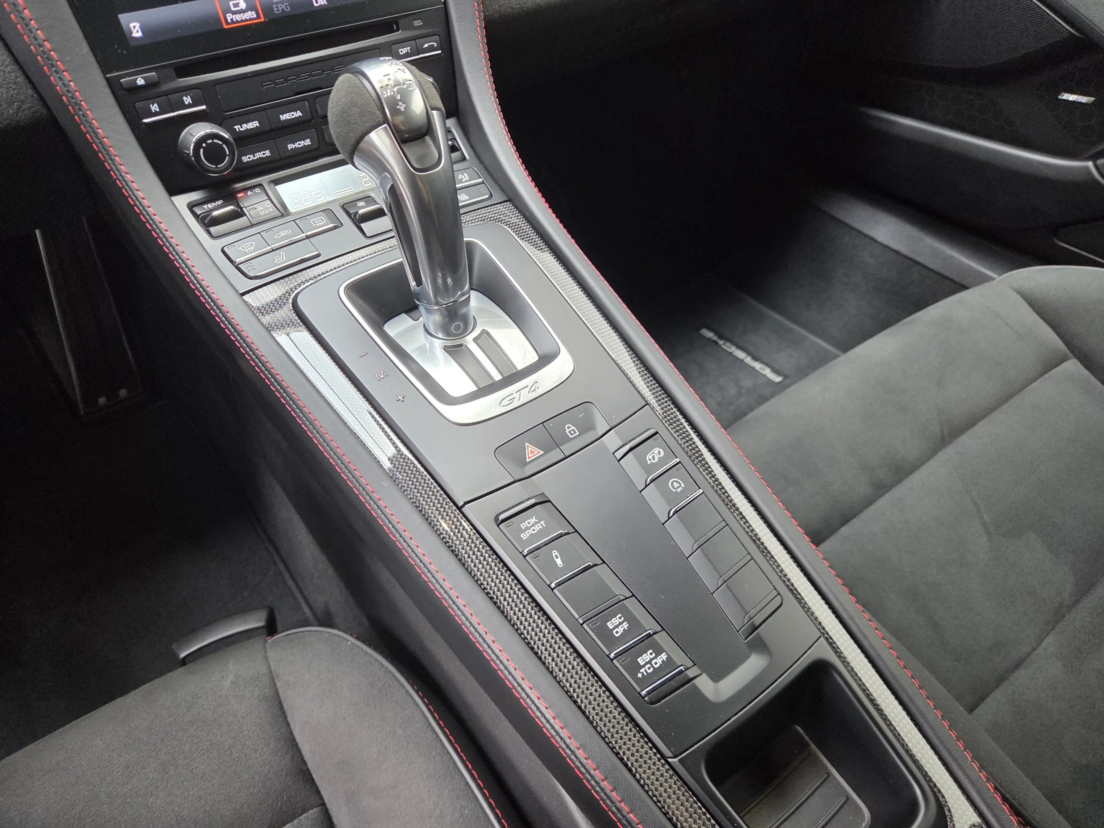 Porsche 718 Cayman GT4 PDK Bose Chrono PDLS Carbon — photo 10