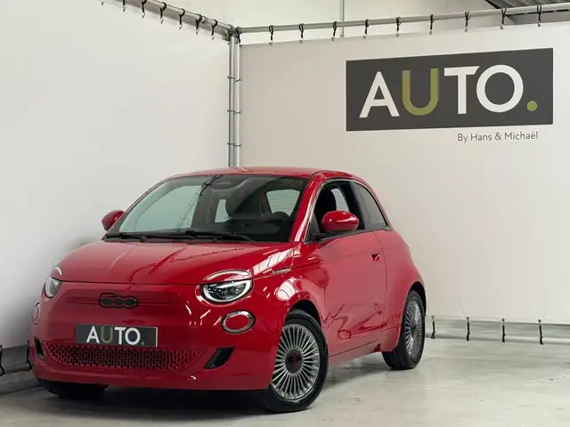Fiat 500e 24kWh *CAMERA*NAVI*CARPLAY*