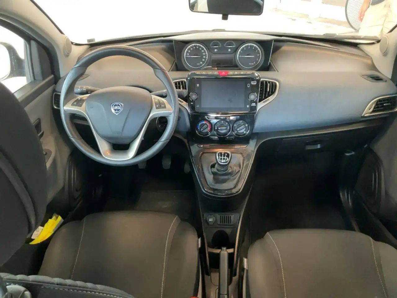 Lancia Ypsilon 2022