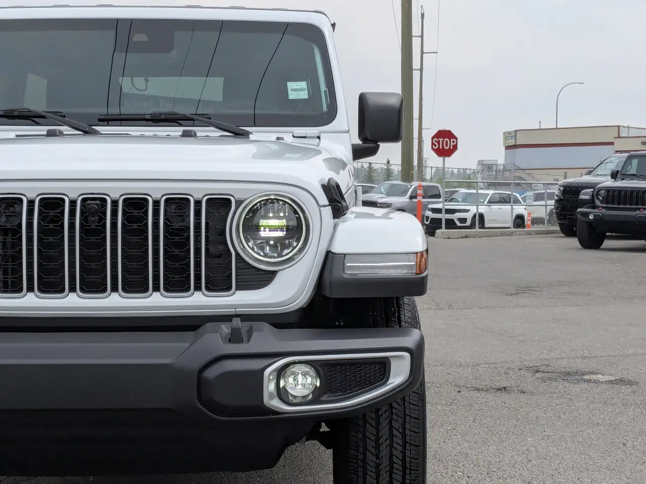 Jeep Wrangler снимка Jeep Wrangler