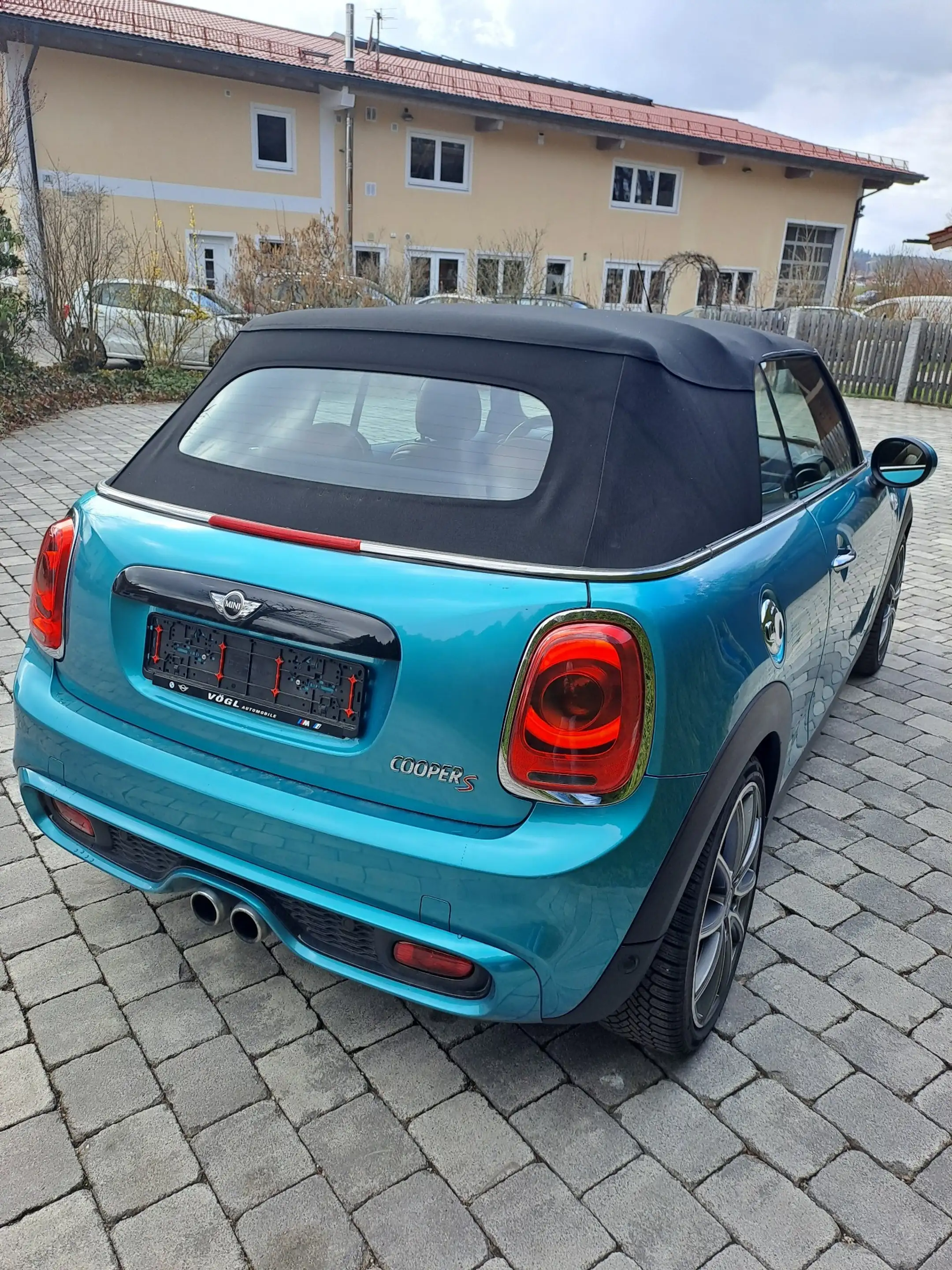 MINI Cooper S Cabrio Cooper S — photo 7