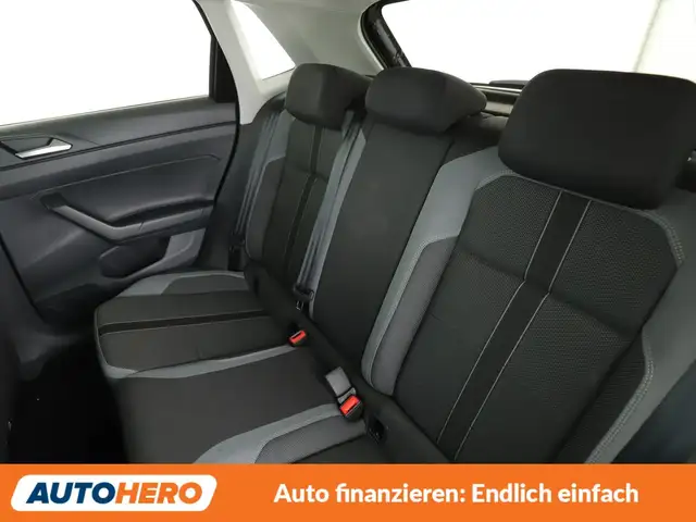 Volkswagen Polo view 14