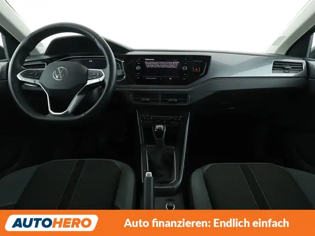 Volkswagen Polo view 12