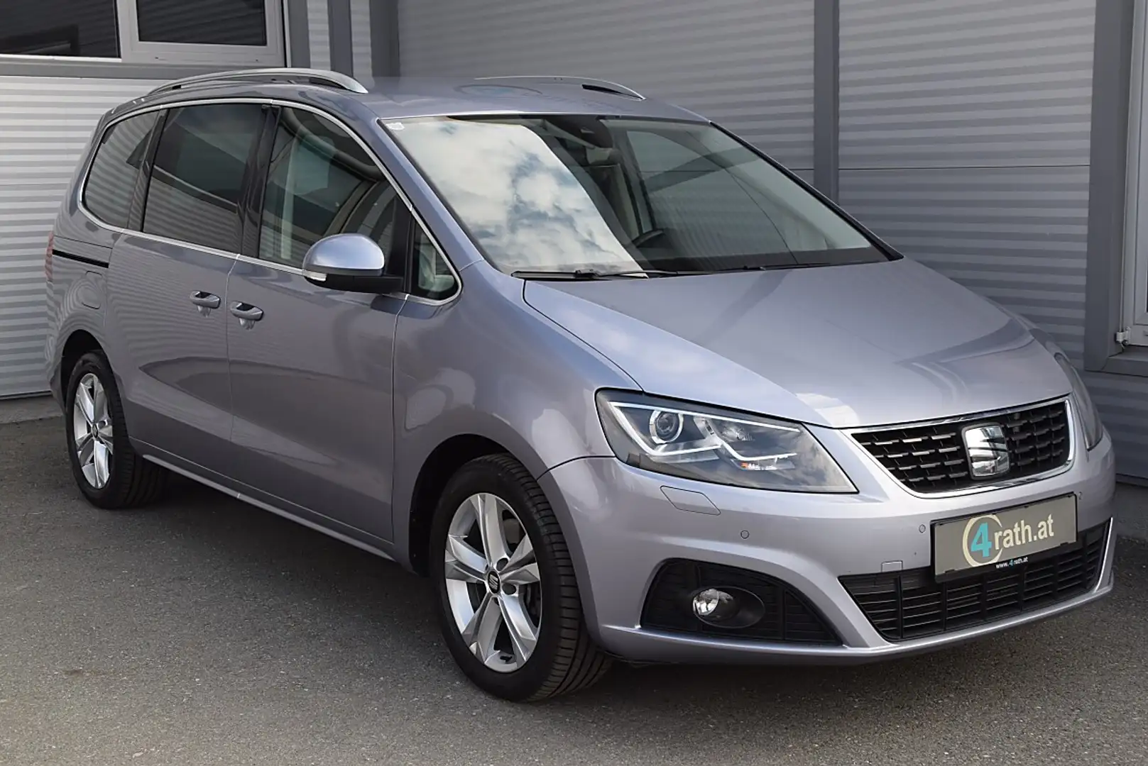 SEAT Alhambra Xcellence 2,0 TDI DSG 7-SITZER/XENON Grau - 2