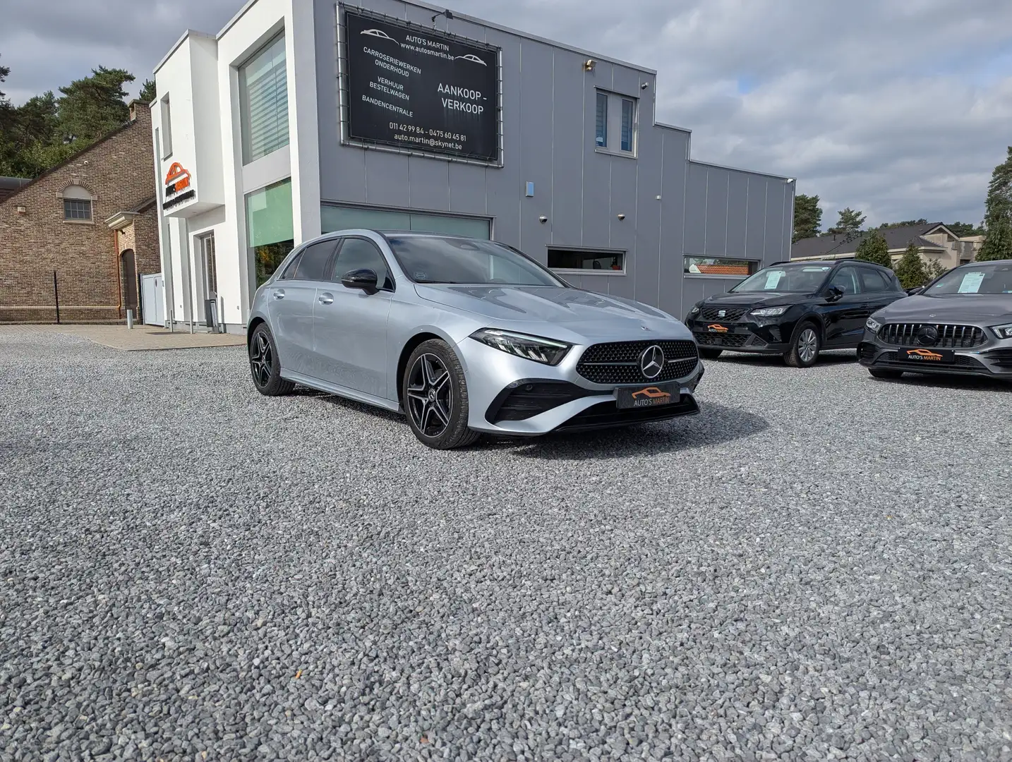 Mercedes-Benz A 200 AMG Line | NIGHT | NAVI | AMBIENT | CAMERA | Argent - 1