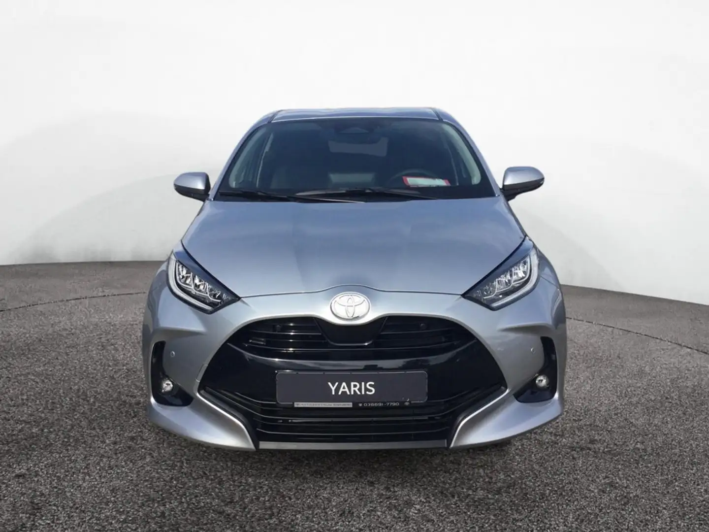 Toyota Yaris 1.5 Hybrid Teamplayer KAMERA ACC LED Silber - 2
