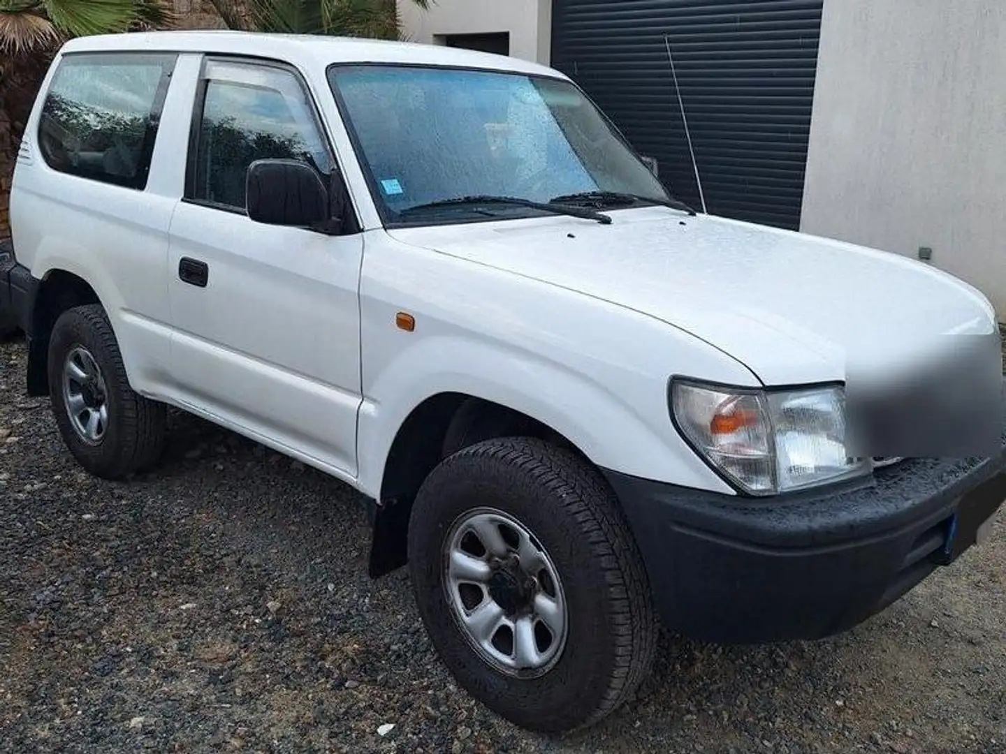 Toyota Land Cruiser - 2