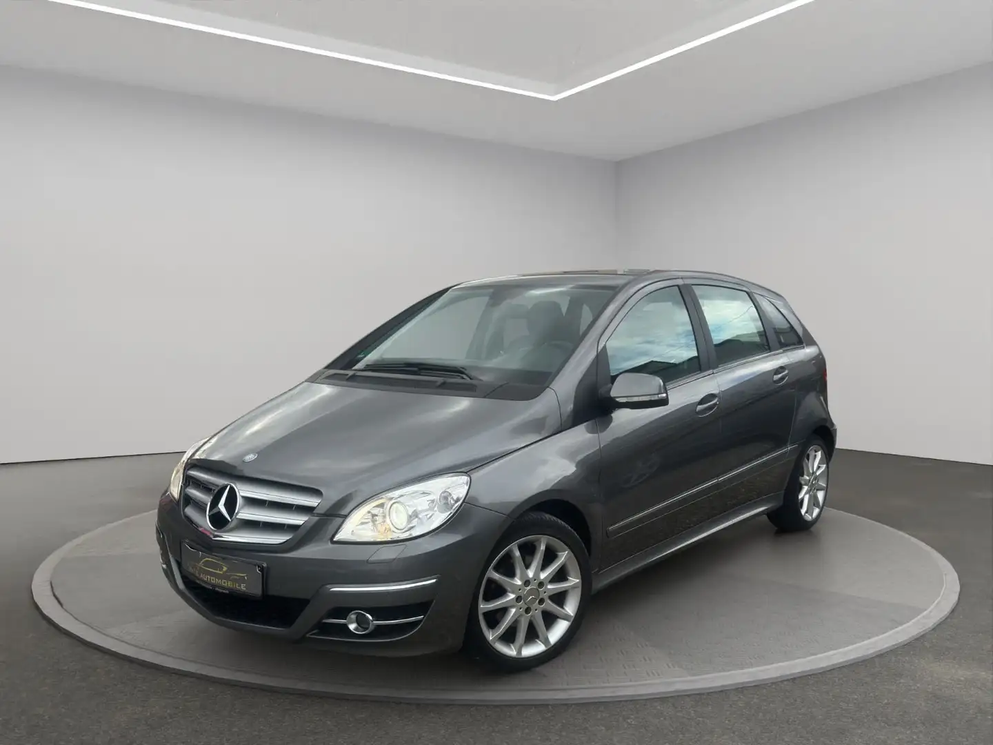 Mercedes-Benz B 200 B -Klasse B 200 CDI*top Ausstattung*Facelift* Grau - 1