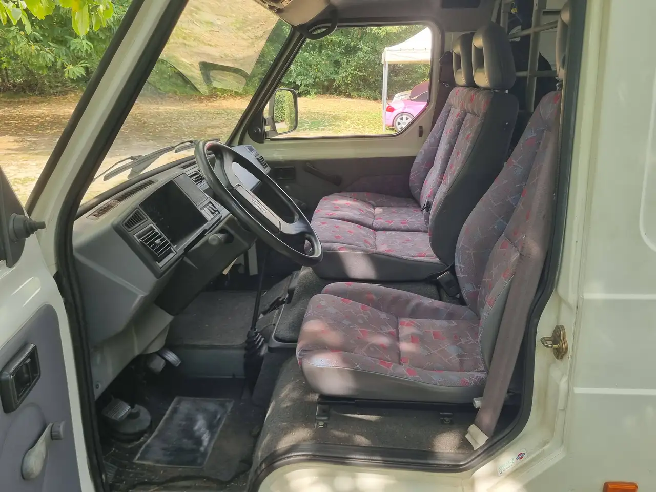 Nissan Trade, foto 6