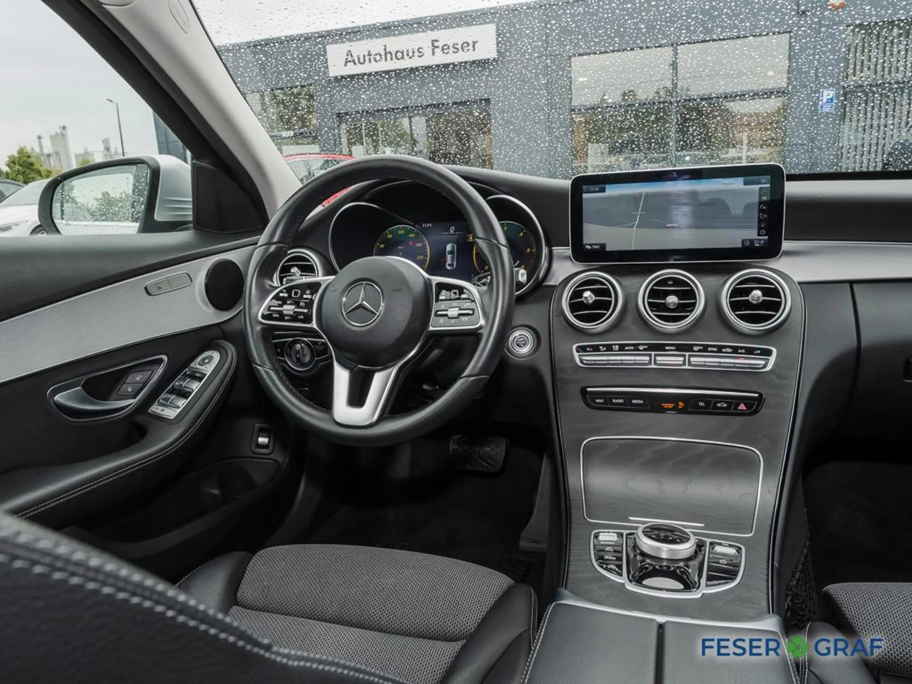 Mercedes-Benz C 220 C 220D Avantgarde/LED/Navi/Kamera/GRA/ — photo 4
