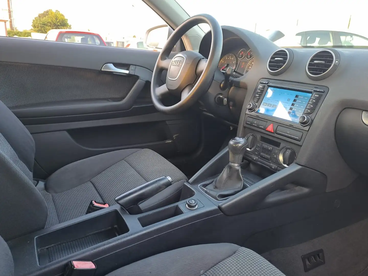 Audi A3 1.6 benzina - ok Neopatentati Gris - 2