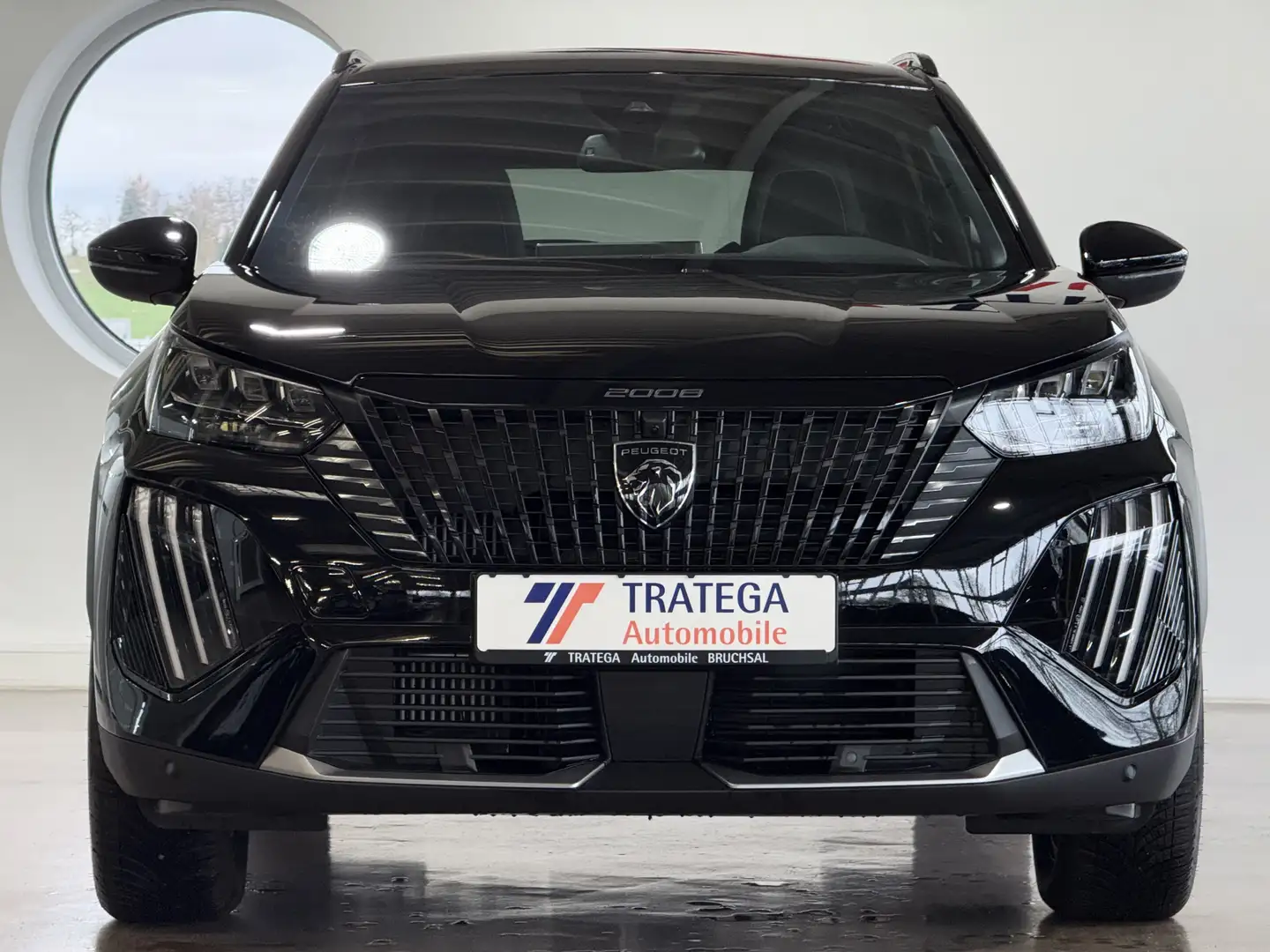 Peugeot 2008 Hybrid 145 GT ACC TW SH Massage GSD GJR Schwarz - 2