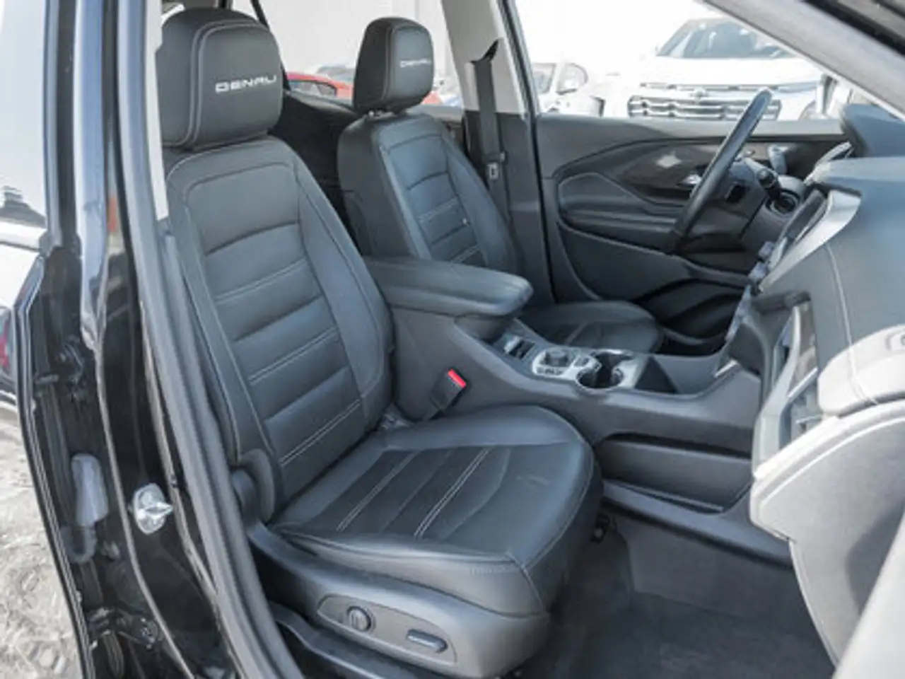 GMC Terrain снимка GMC Terrain