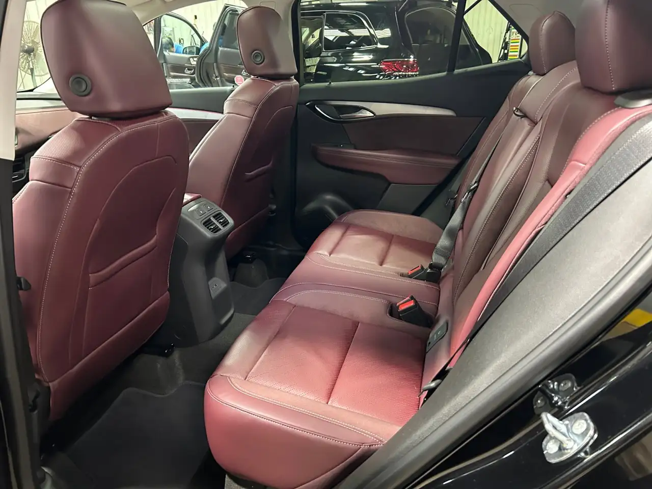 Buick Envision снимка Buick Envision