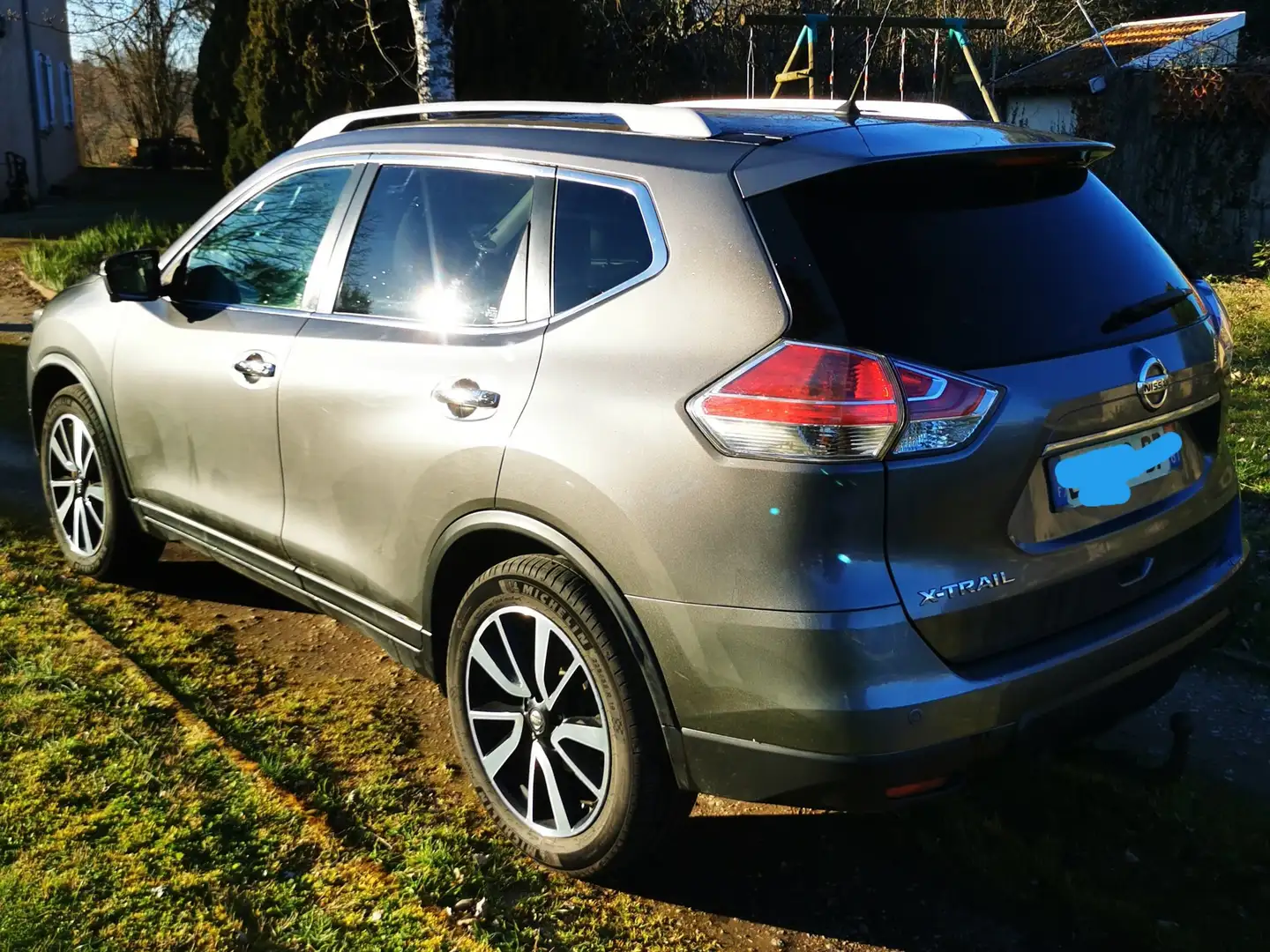 Nissan X-Trail X-TRAIL 1.6 dCi 130 7pl Tekna Gris - 2