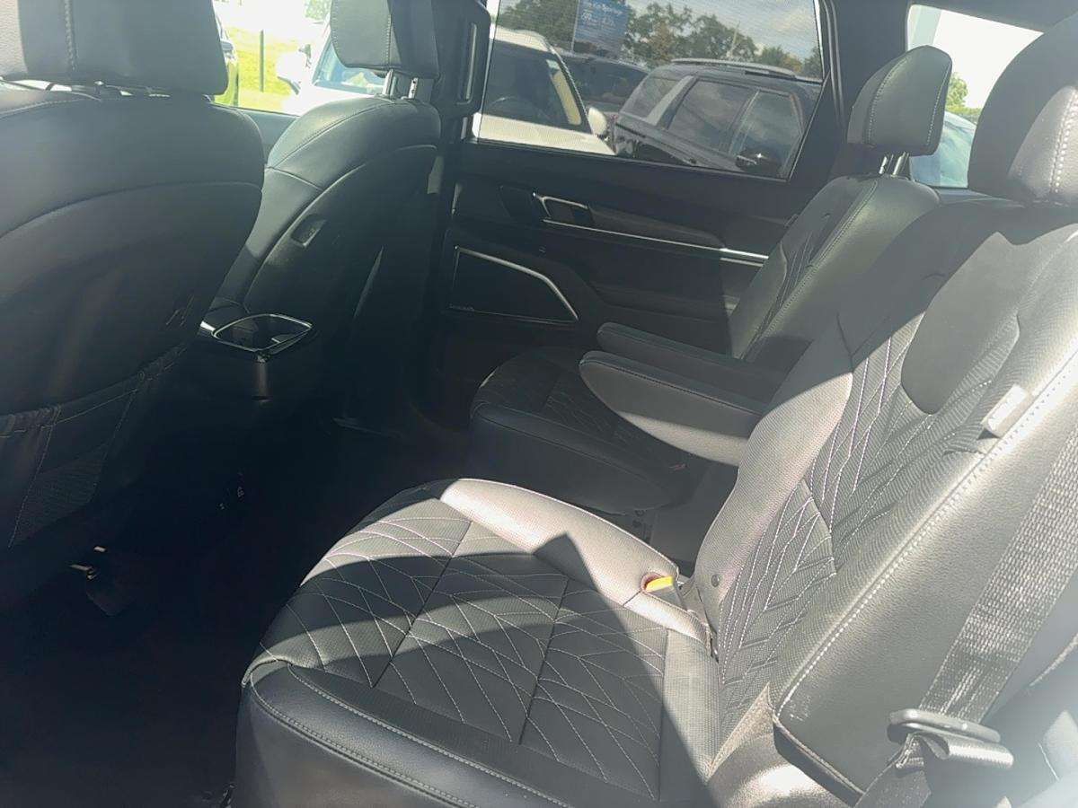 used 2023 Kia Telluride car, priced at $46,999