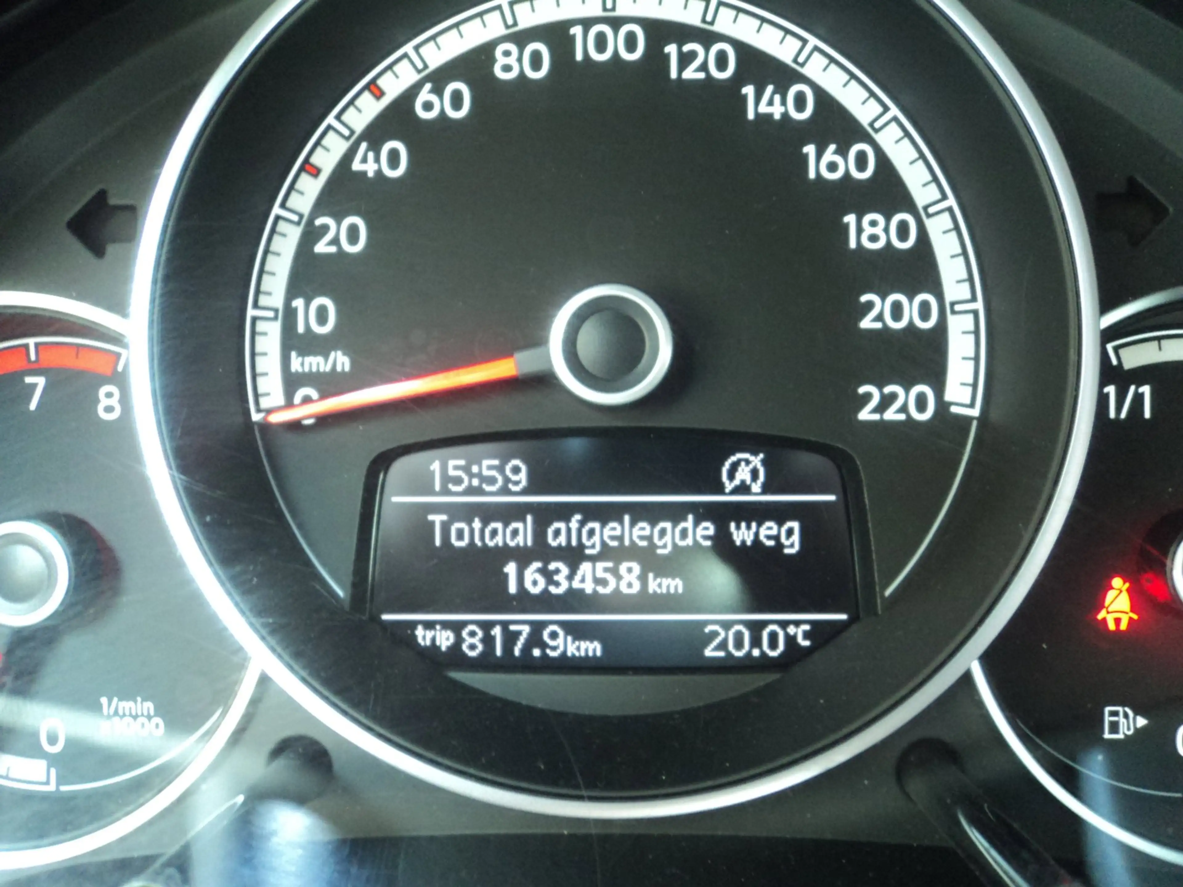 Volkswagen up! 1.0 BMT high up! Cruise PDC Stoelverwarming — photo 23