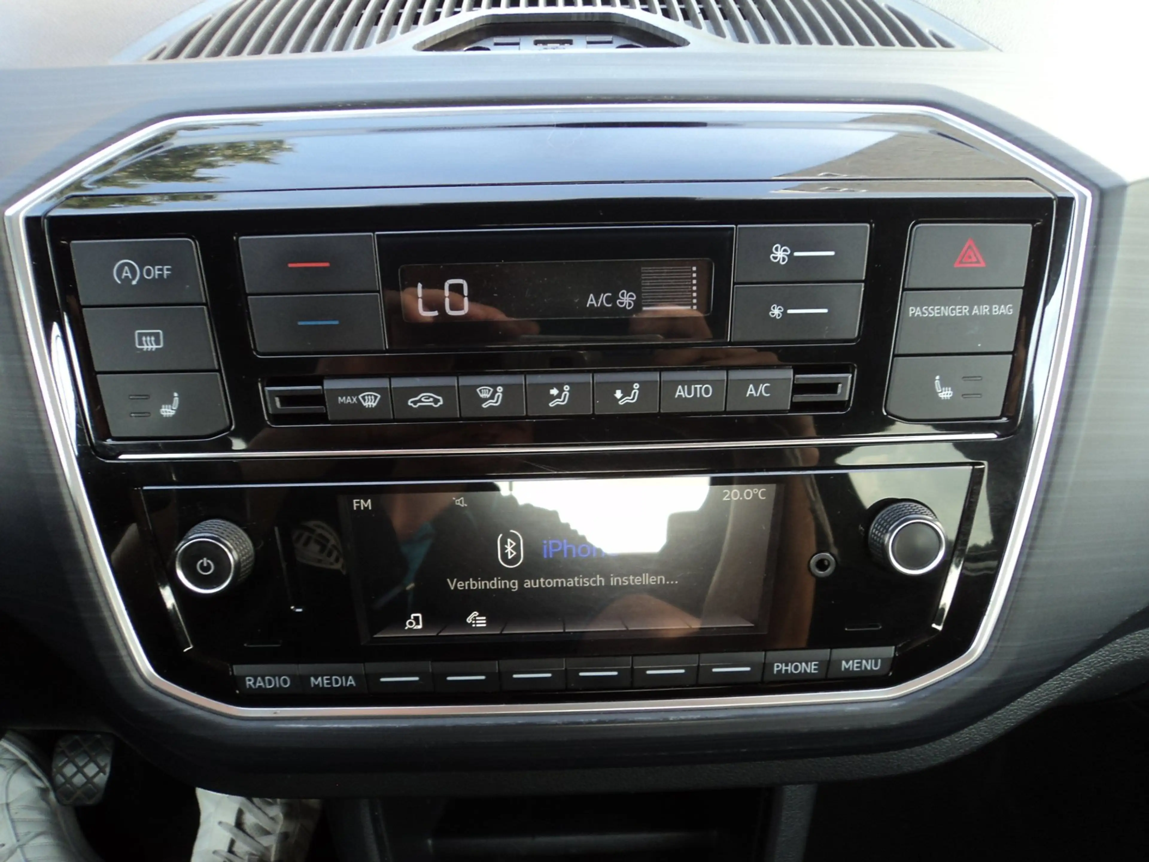 Volkswagen up! 1.0 BMT high up! Cruise PDC Stoelverwarming — photo 18