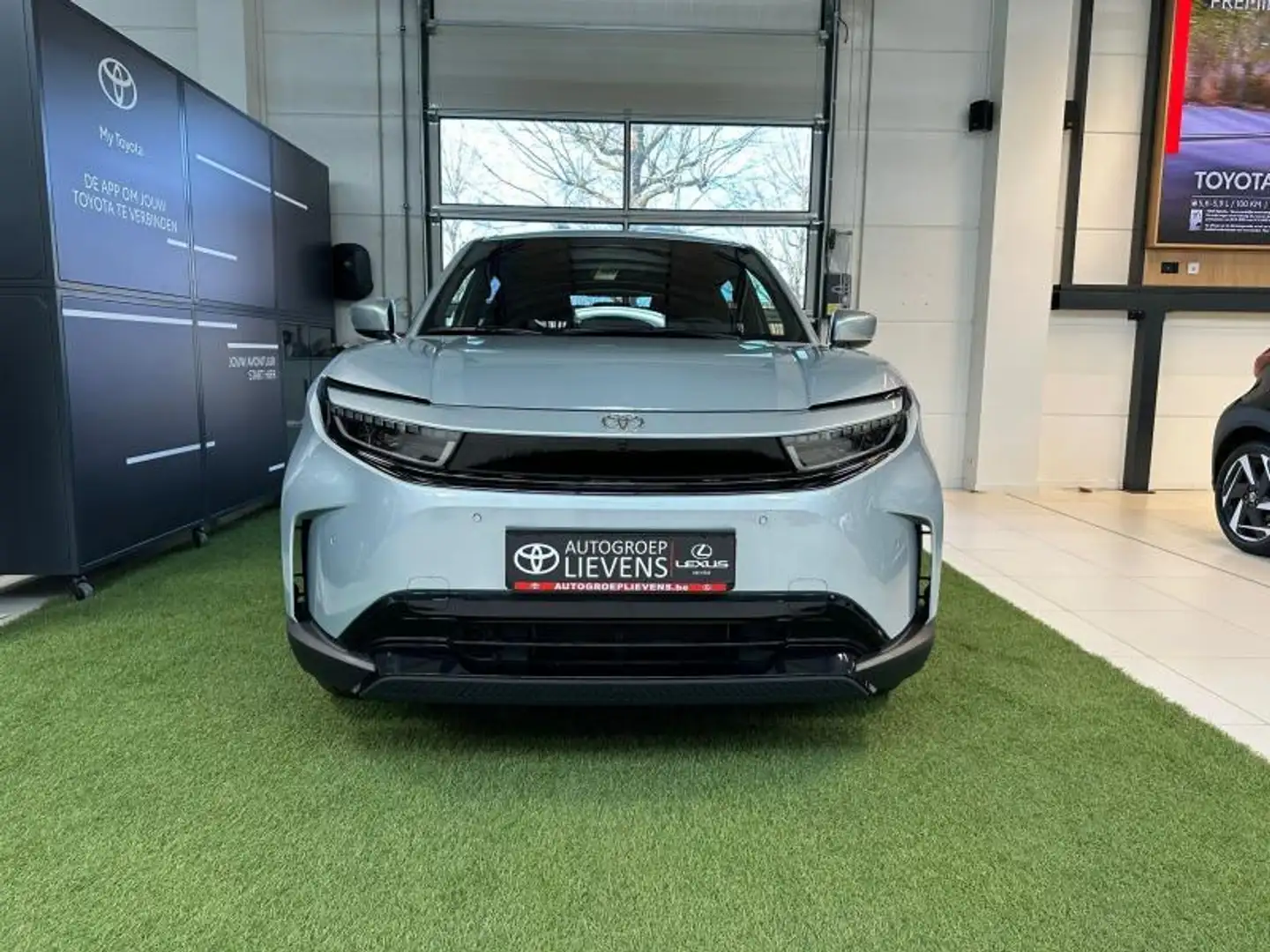 Toyota Urban Cruiser 61 kW 2WD EXECUTIVE Gris - 2