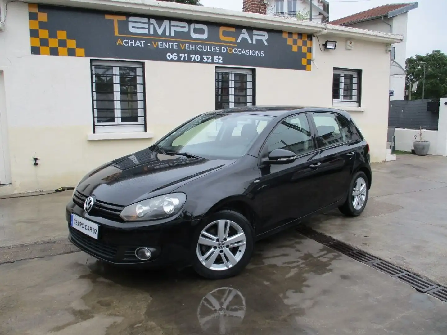 Volkswagen Golf 1.6 TDI 105 FAP CR Match Zwart - 1