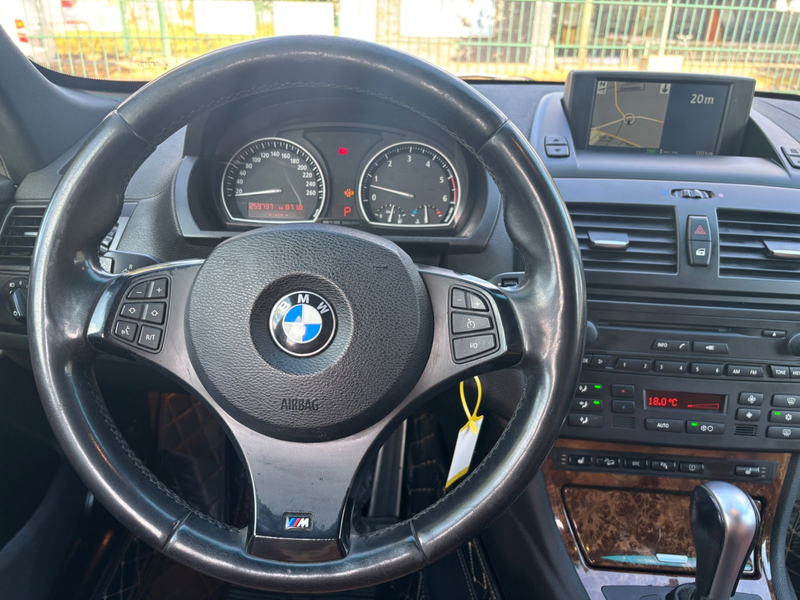 BMW X3 3.0 sd M PAKET+AUTOM+LEDER+XENON+PANORAMA — photo 15