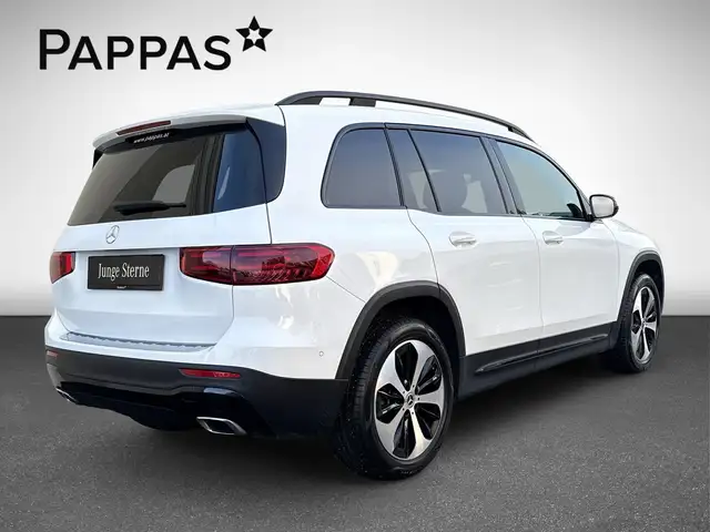 Mercedes-Benz GLB view 6