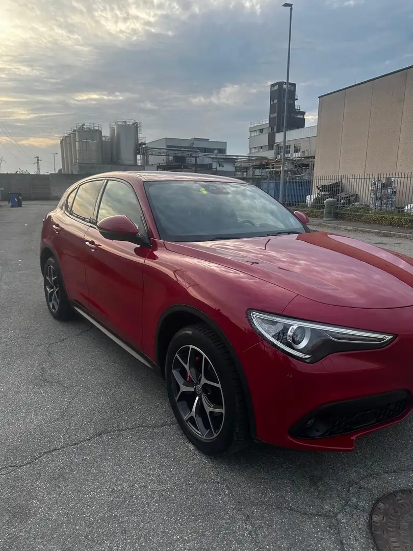 Alfa Romeo Stelvio 2.2 Diesel 16V AT8 Q4 Lusso - 2