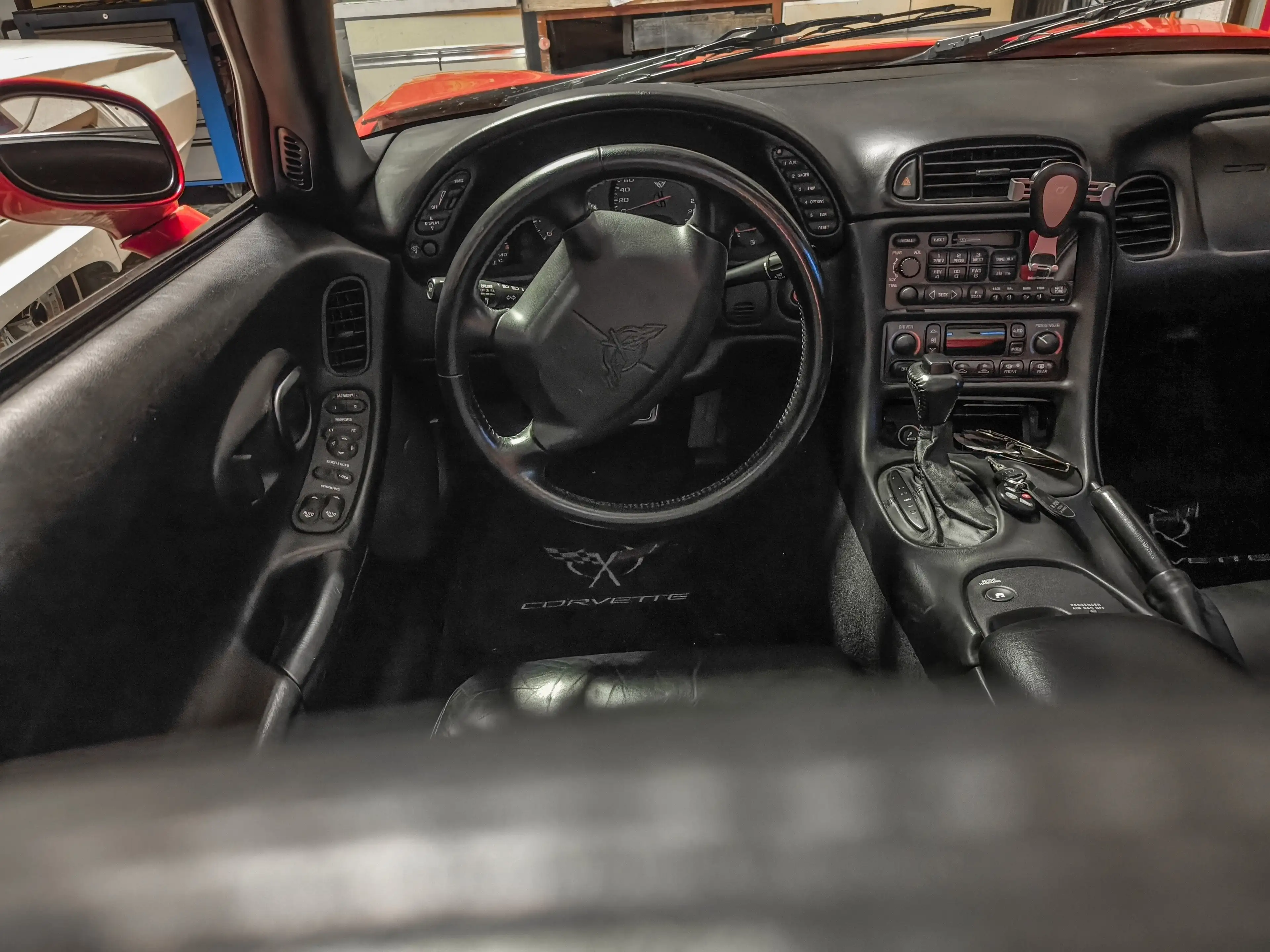 Chevrolet Corvette Corvette C5 im Originalzustand (nur 52 tkm / V8) — photo 8