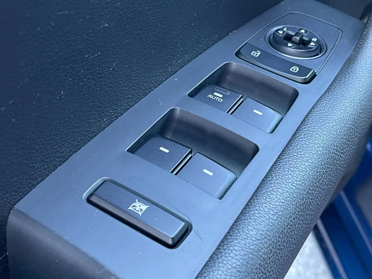 Hyundai SONATA снимка Hyundai SONATA
