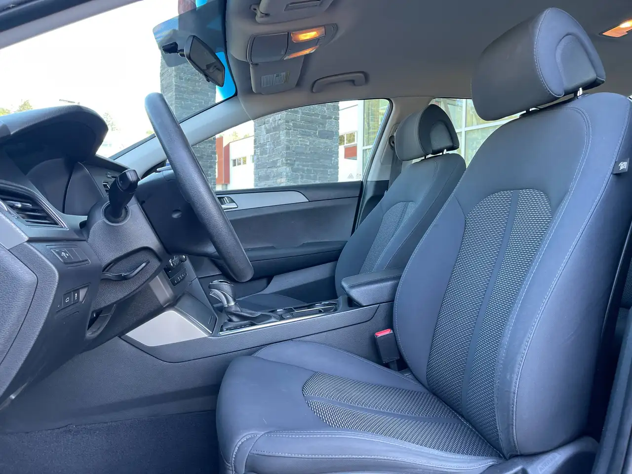 Hyundai SONATA снимка Hyundai SONATA