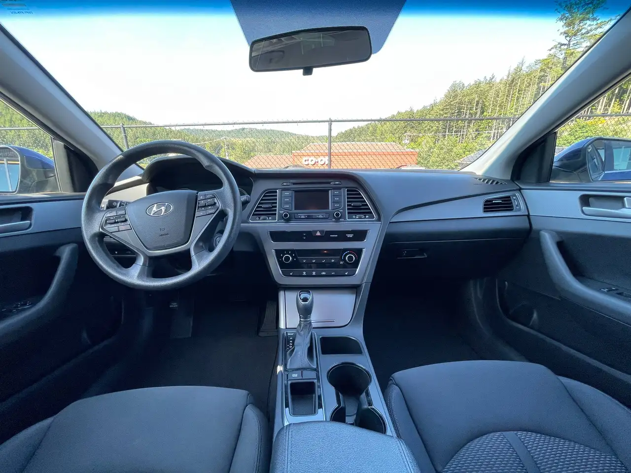 Hyundai SONATA снимка Hyundai SONATA
