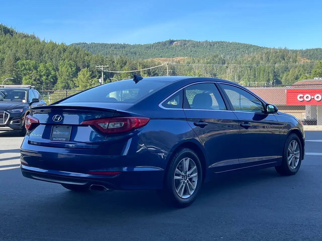 Hyundai SONATA снимка Hyundai SONATA