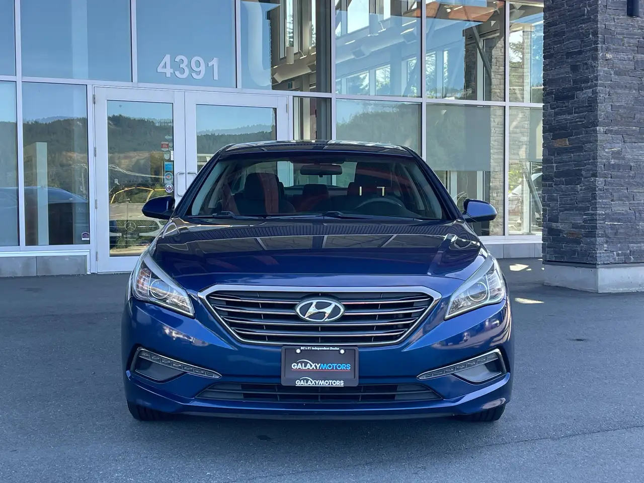 Hyundai SONATA снимка Hyundai SONATA