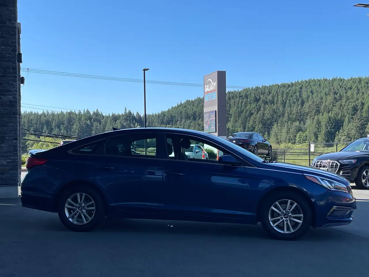 Hyundai SONATA снимка Hyundai SONATA