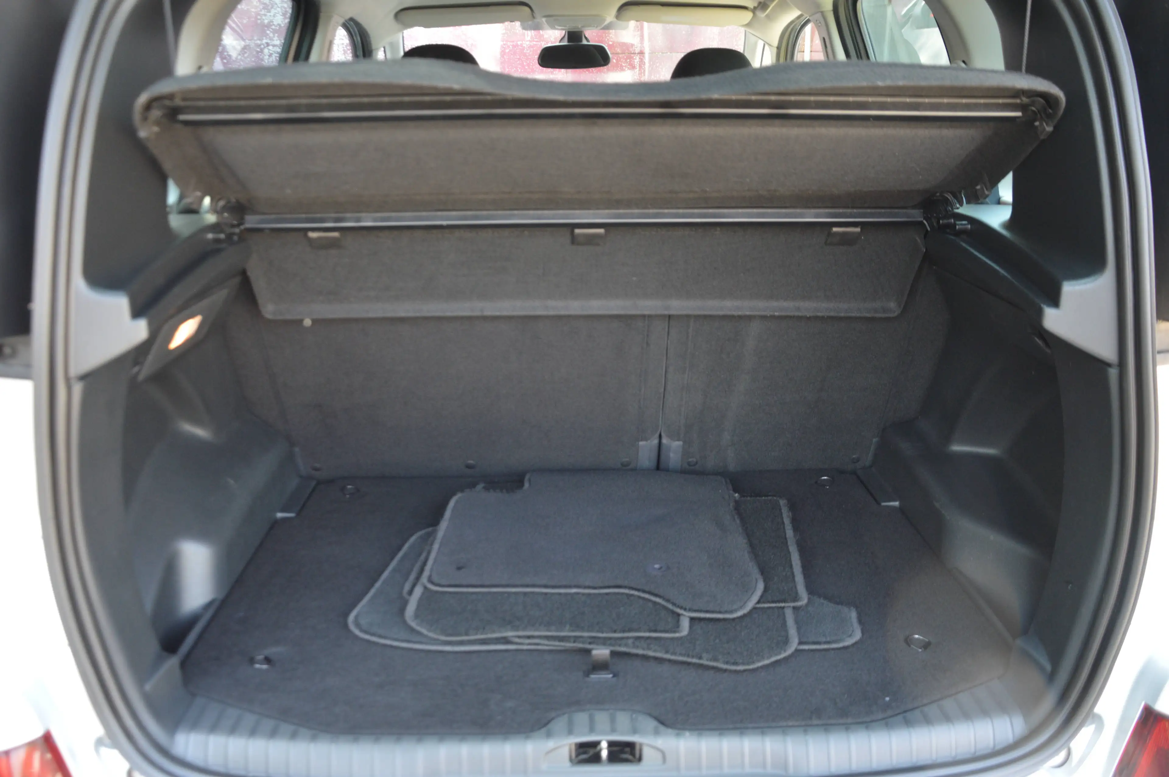Citroen C3 Picasso 1.6VTi Exclusive BOITE AUT CLIM CRUIS 85.087KM — photo 10