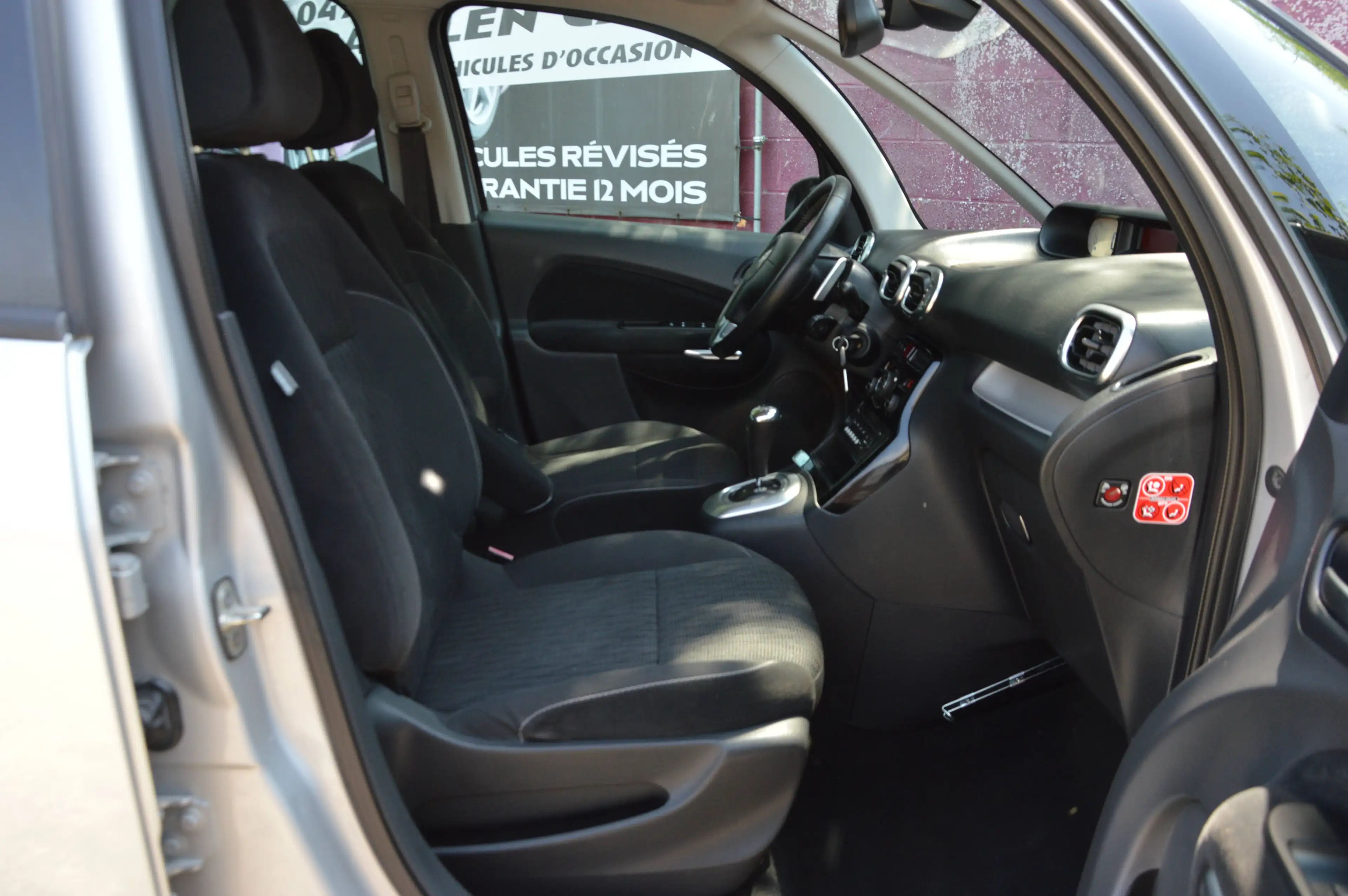 Citroen C3 Picasso 1.6VTi Exclusive BOITE AUT CLIM CRUIS 85.087KM — photo 12